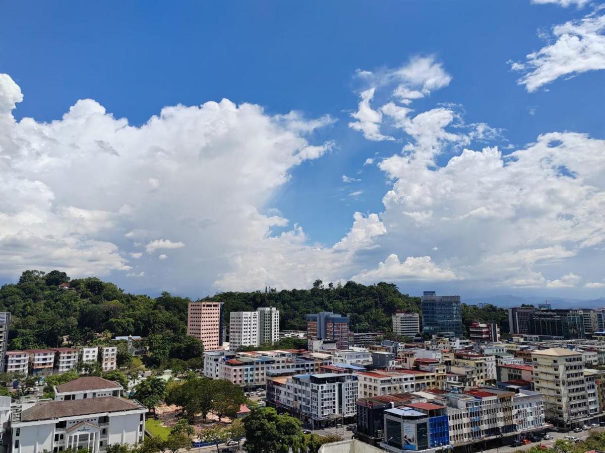 Cityview Studio Apartment At Kota Kinabalu City Centre Exterior foto